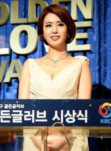 韩国新闻女主播图片,镜头下的魅力与专业并重