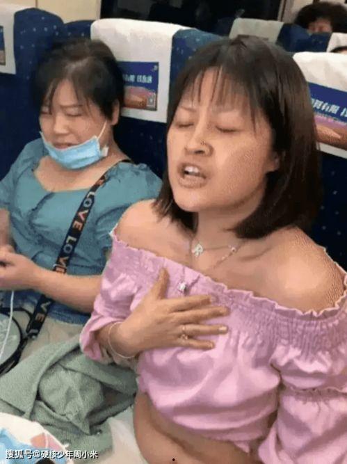 广东大妈网红翻唱,唤醒经典旋律新魅力